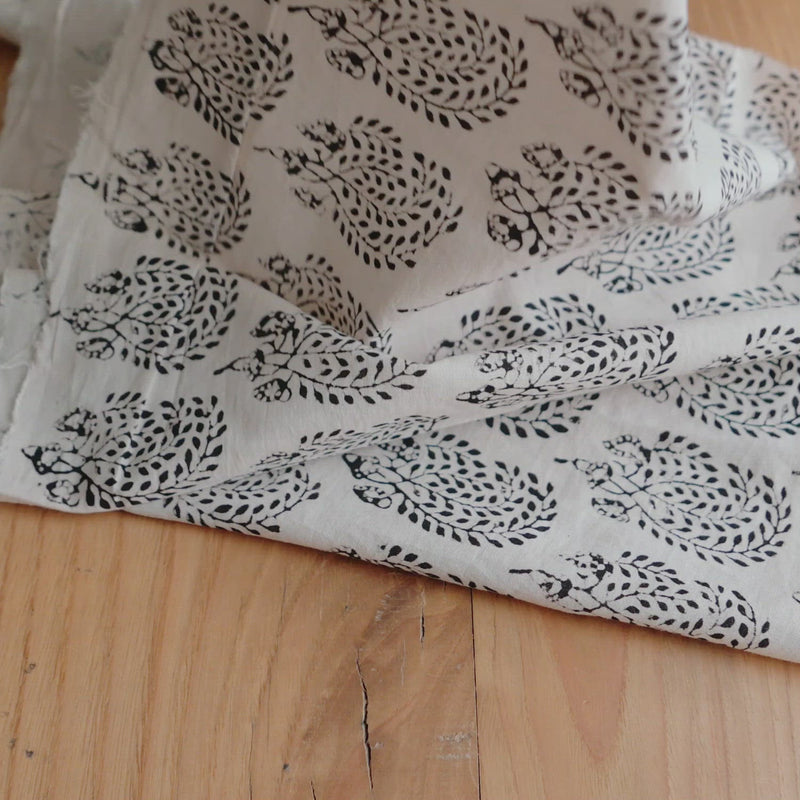 Hand crumples patterned cotton.